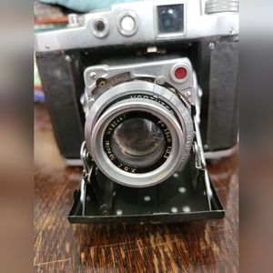 VINTAGE MAMIYA SIX NO 21798 WITH LEATHER CASE
